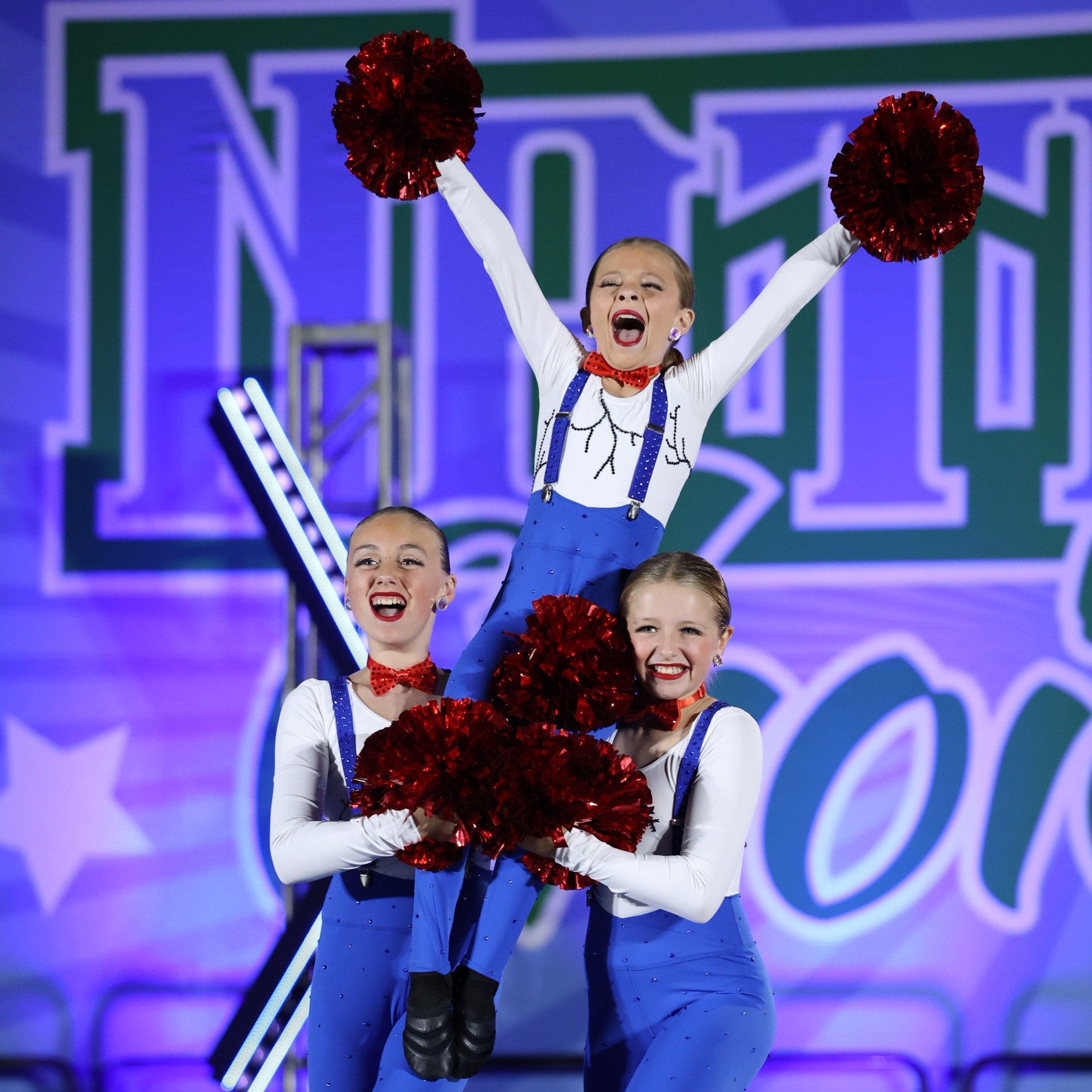 Energizers Humpty Dumpty Mini Premier Pom Small